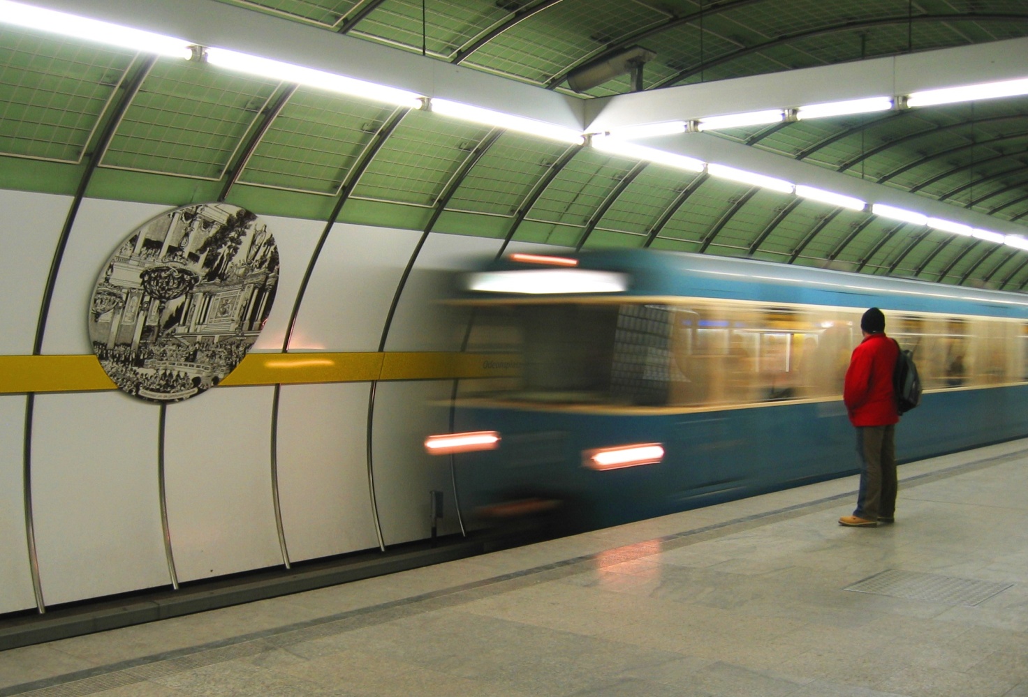 Станция метро Odeonsplatz линий U4 – U5